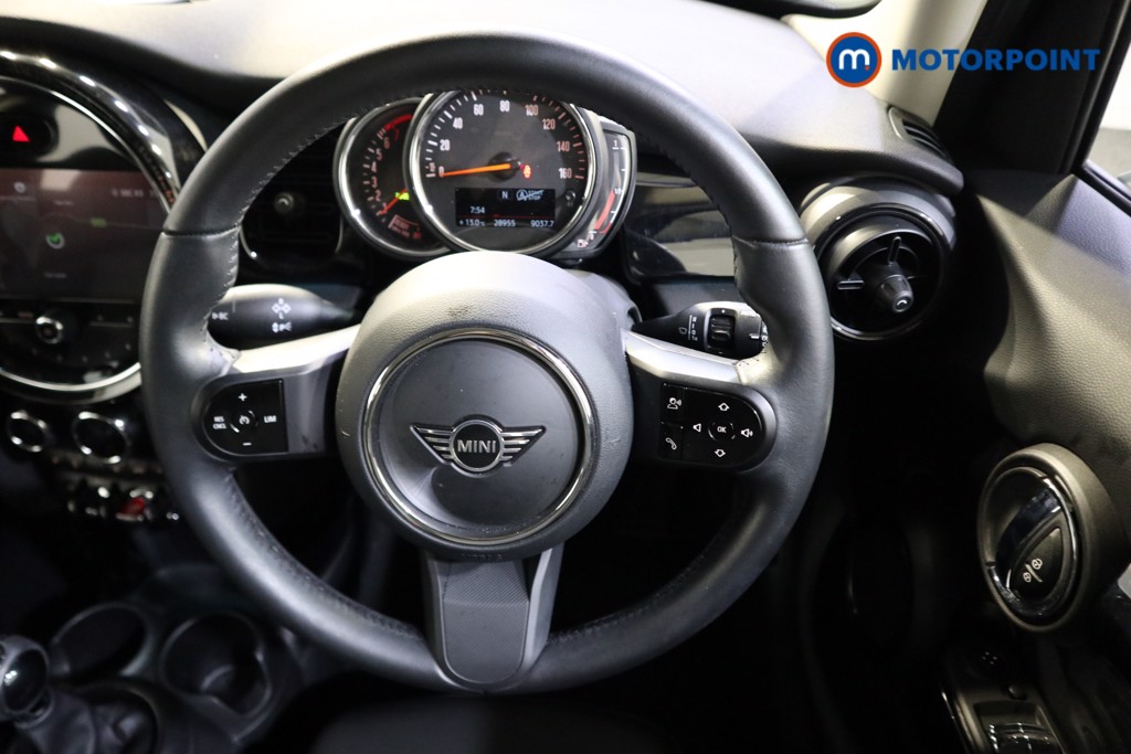 Mini Hatchback Cooper Classic Manual Petrol Hatchback - Stock Number (1599086) - 2nd supplementary image