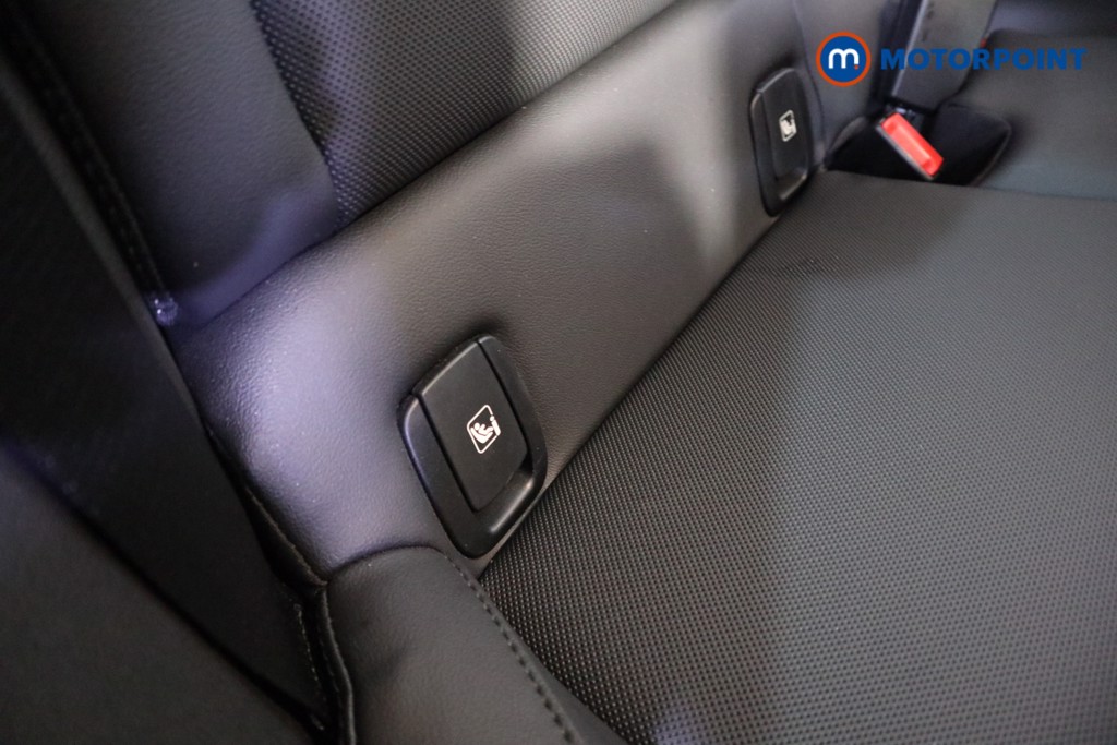 Mini Hatchback Cooper Classic Manual Petrol Hatchback - Stock Number (1599086) - 16th supplementary image