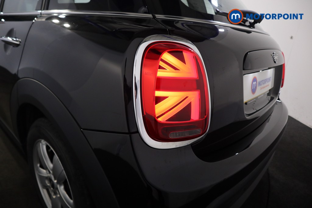 Mini Hatchback Cooper Classic Manual Petrol Hatchback - Stock Number (1599086) - 24th supplementary image