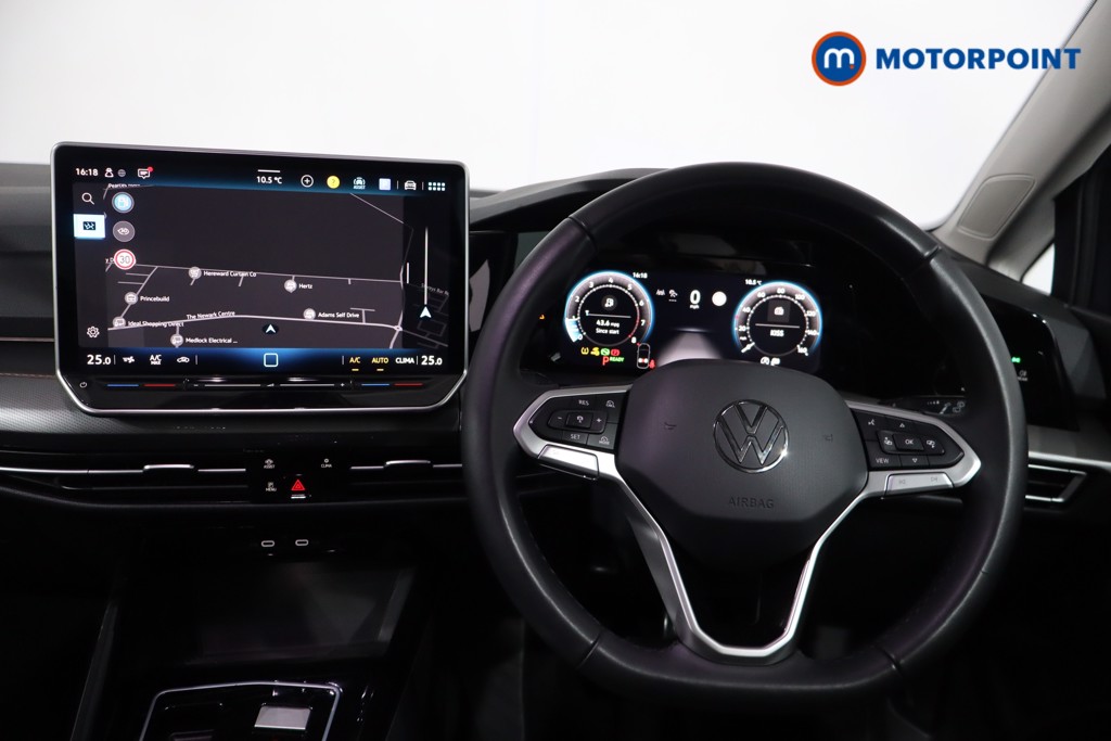 Volkswagen Golf Style Automatic Petrol Hatchback - Stock Number (1599095) - 3rd supplementary image