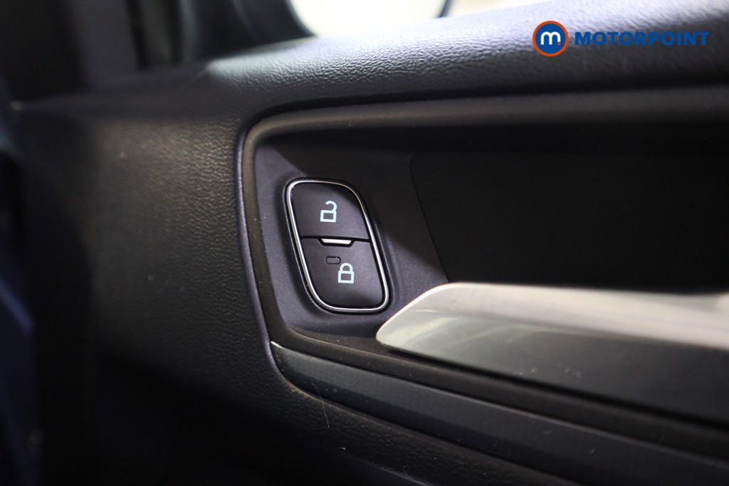 Ford Focus Active Manual Petrol Hatchback - Stock Number (1599266) - 13th supplementary image