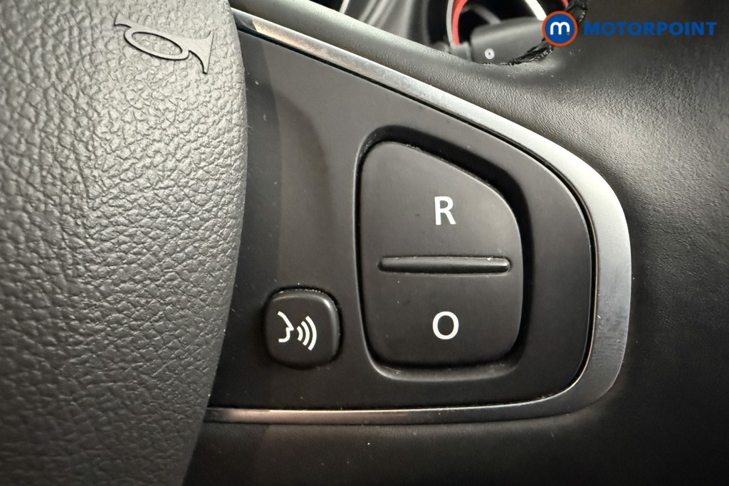 Renault Captur S Edition Automatic Petrol SUV - Stock Number (1599288) - 5th supplementary image