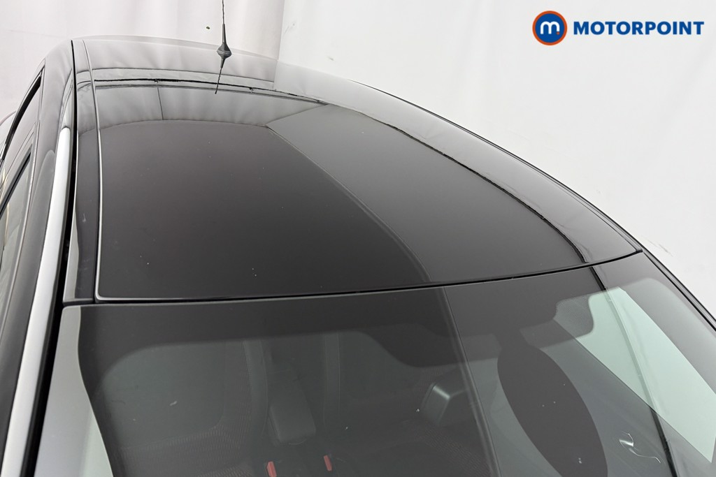 Renault Captur S Edition Automatic Petrol SUV - Stock Number (1599288) - 33rd supplementary image