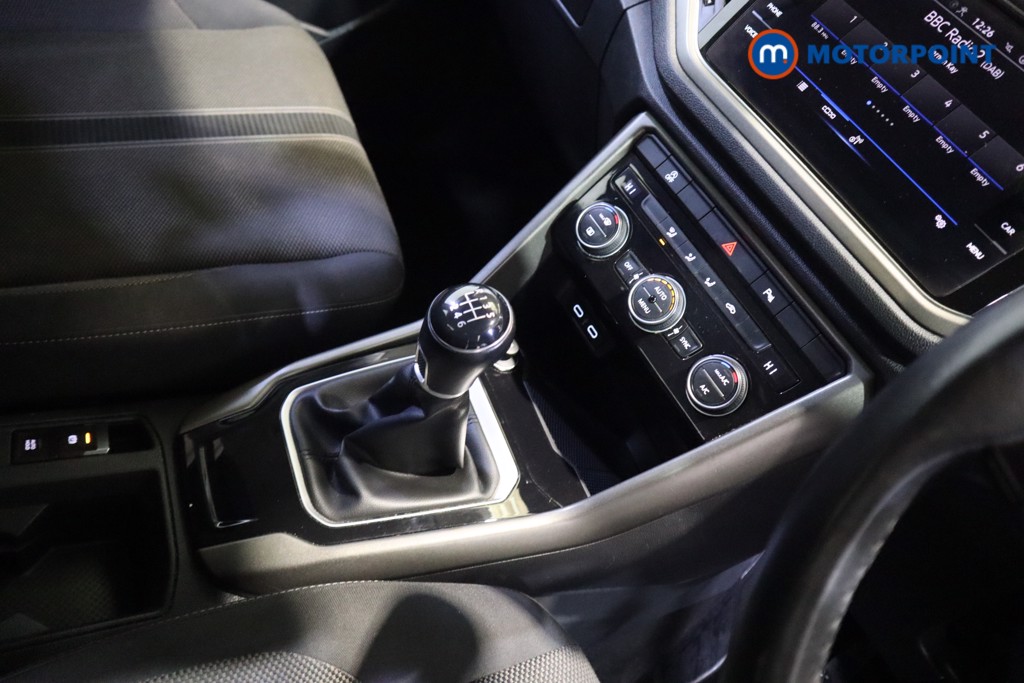 Volkswagen T-Roc SE Manual Petrol SUV - Stock Number (1599326) - 7th supplementary image