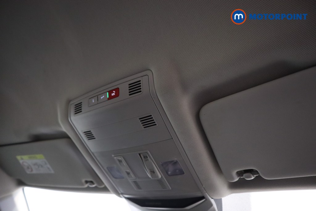 Volkswagen T-Roc SE Manual Petrol SUV - Stock Number (1599326) - 8th supplementary image