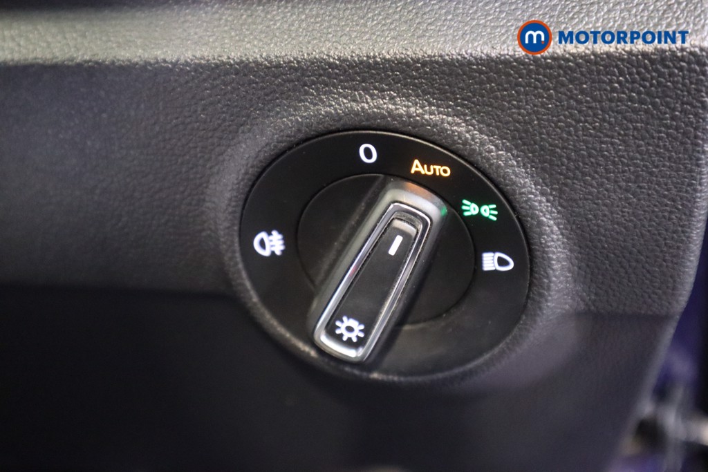 Volkswagen T-Roc SE Manual Petrol SUV - Stock Number (1599326) - 12th supplementary image