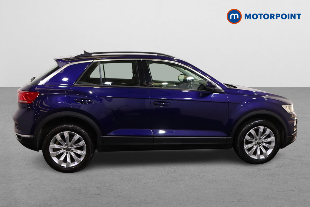 Volkswagen T-Roc SE Manual Petrol SUV - Stock Number (1599326) - Drivers side