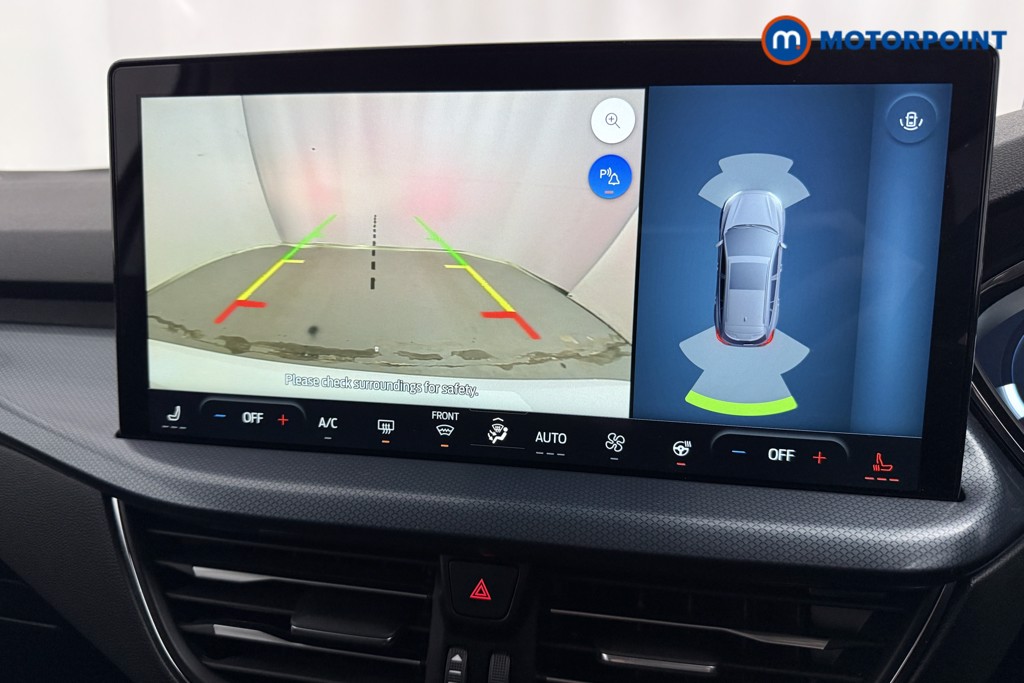 Ford Focus Active X Automatic Petrol Estate - Stock Number (1599366) - 12th supplementary image