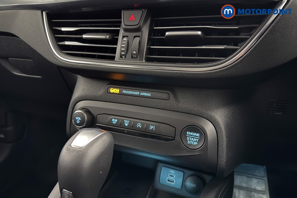 Ford Focus Active X Automatic Petrol Estate - Stock Number (1599366) - 13th supplementary image