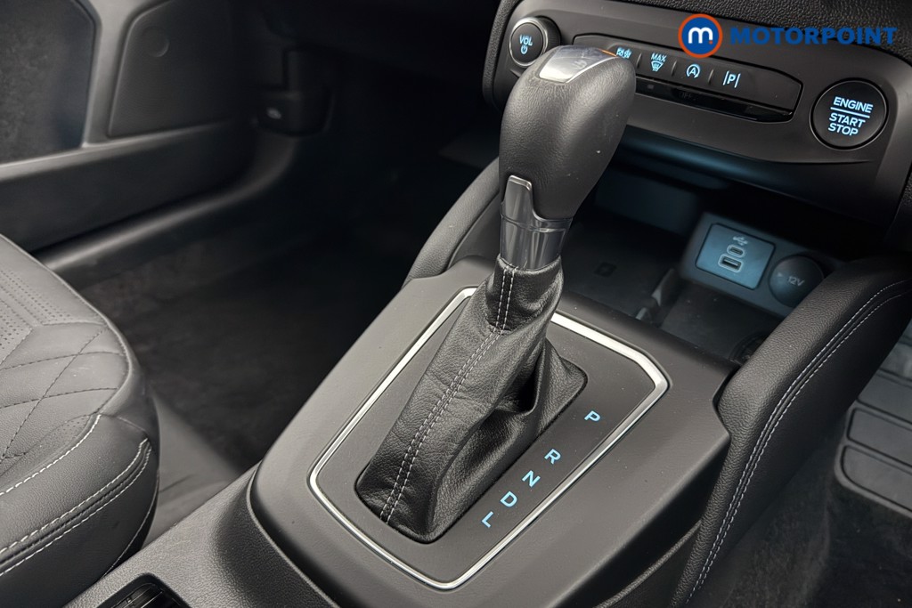 Ford Focus Active X Automatic Petrol Estate - Stock Number (1599366) - 14th supplementary image