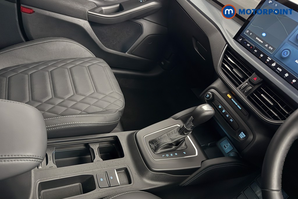 Ford Focus Active X Automatic Petrol Estate - Stock Number (1599366) - 16th supplementary image