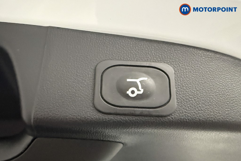 Ford Focus Active X Automatic Petrol Estate - Stock Number (1599366) - 29th supplementary image