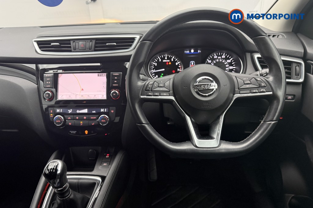 Nissan Qashqai N-Connecta Manual Petrol SUV - Stock Number (1599603) - 2nd supplementary image