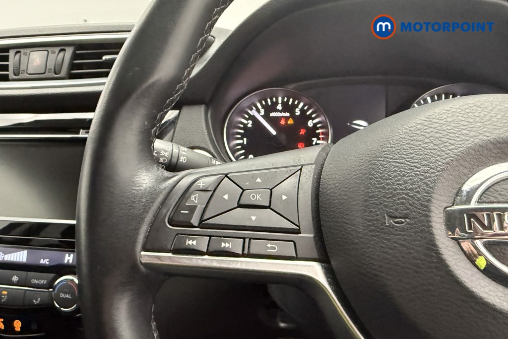 Nissan Qashqai N-Connecta Manual Petrol SUV - Stock Number (1599603) - 7th supplementary image