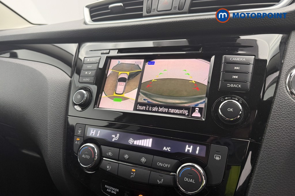 Nissan Qashqai N-Connecta Manual Petrol SUV - Stock Number (1599603) - 12th supplementary image