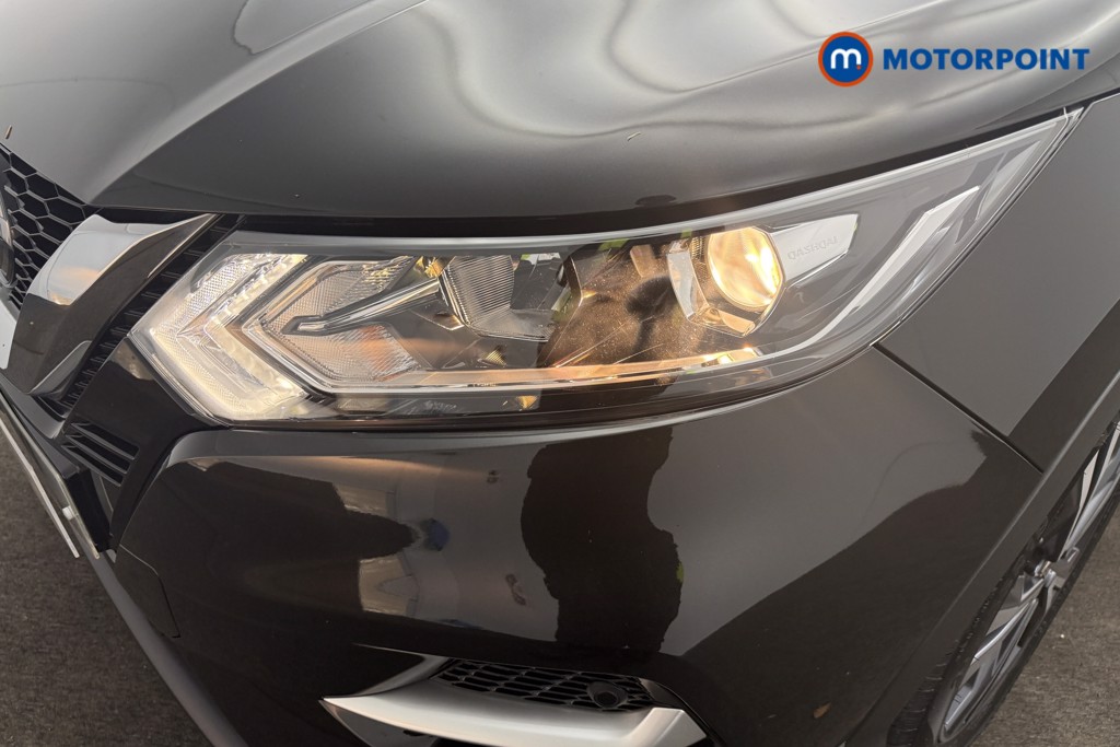 Nissan Qashqai N-Connecta Manual Petrol SUV - Stock Number (1599603) - 20th supplementary image
