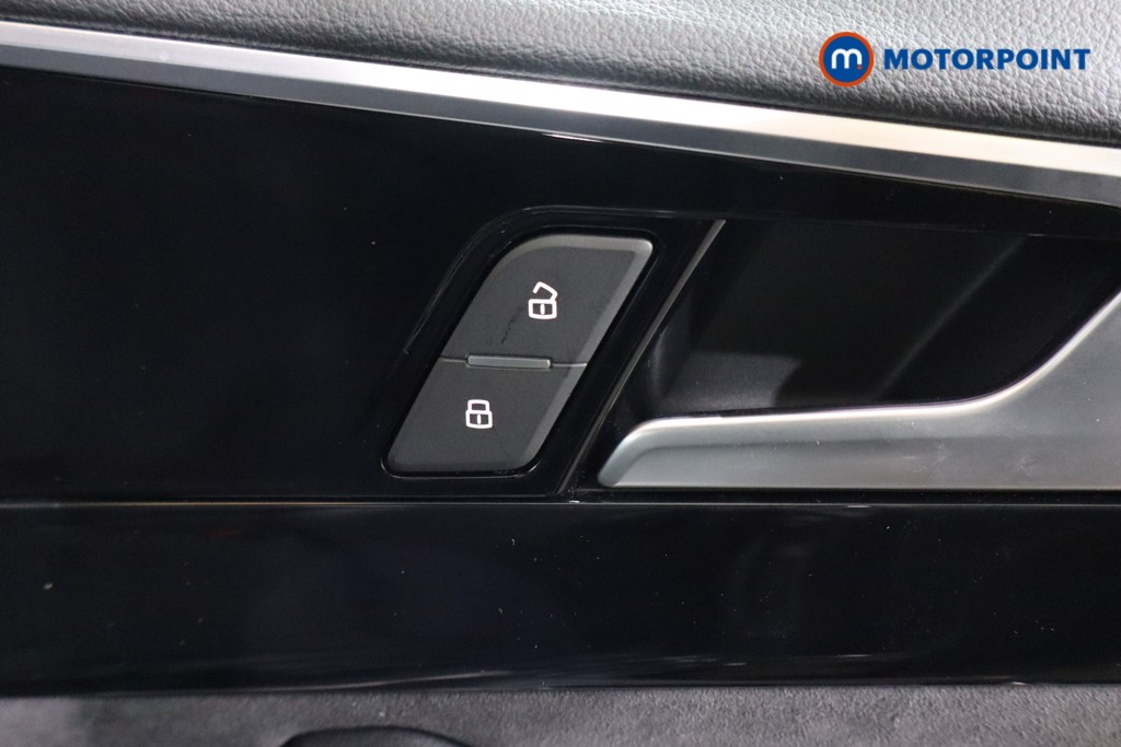 Audi A4 Black Edition Automatic Petrol Saloon - Stock Number (1599682) - 8th supplementary image
