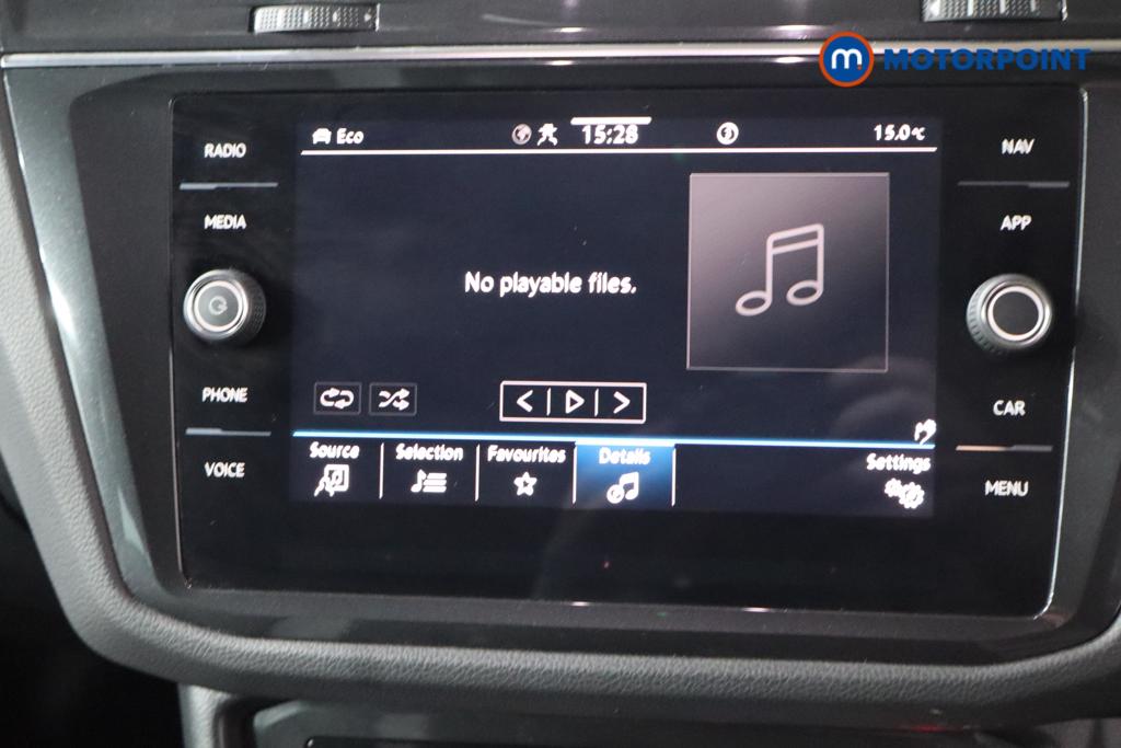 Volkswagen Tiguan R-Line Automatic Diesel SUV - Stock Number (1599912) - 4th supplementary image