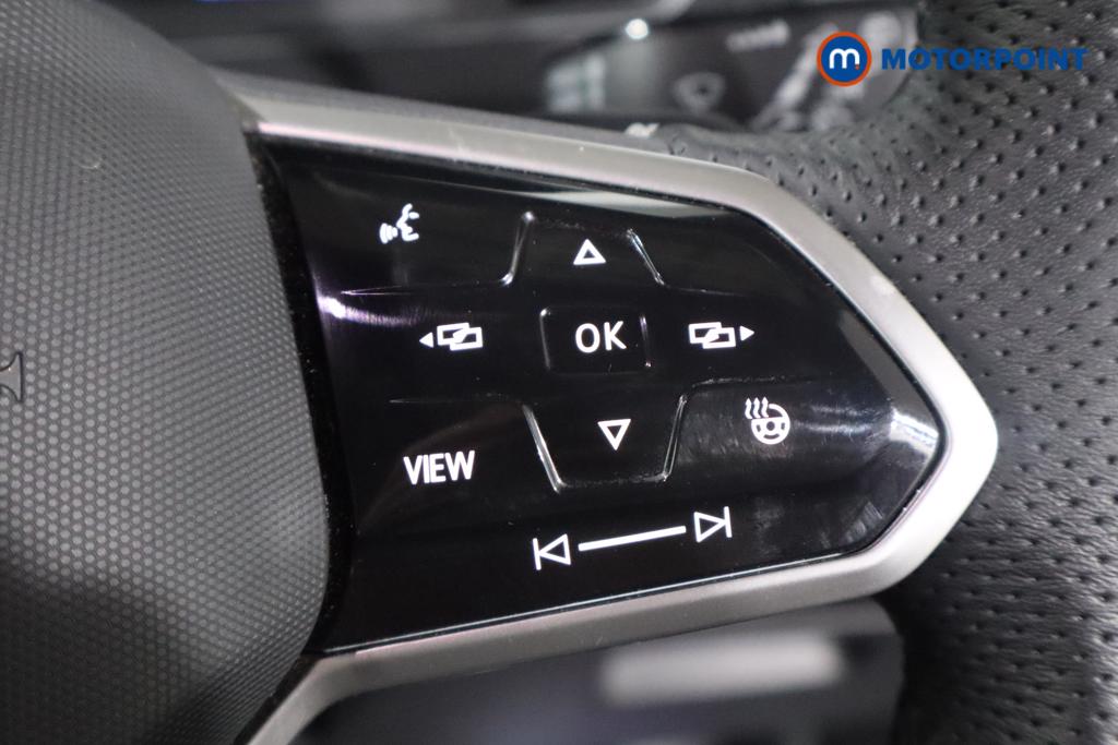 Volkswagen Tiguan R-Line Automatic Diesel SUV - Stock Number (1599912) - 13th supplementary image