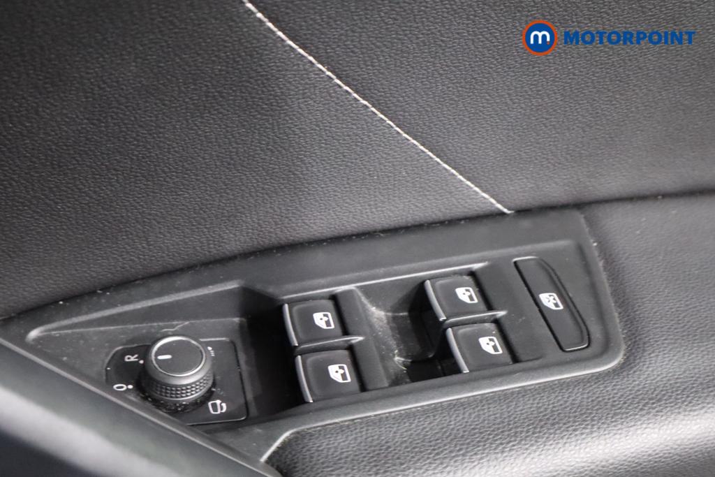 Volkswagen Tiguan R-Line Automatic Diesel SUV - Stock Number (1599912) - 16th supplementary image