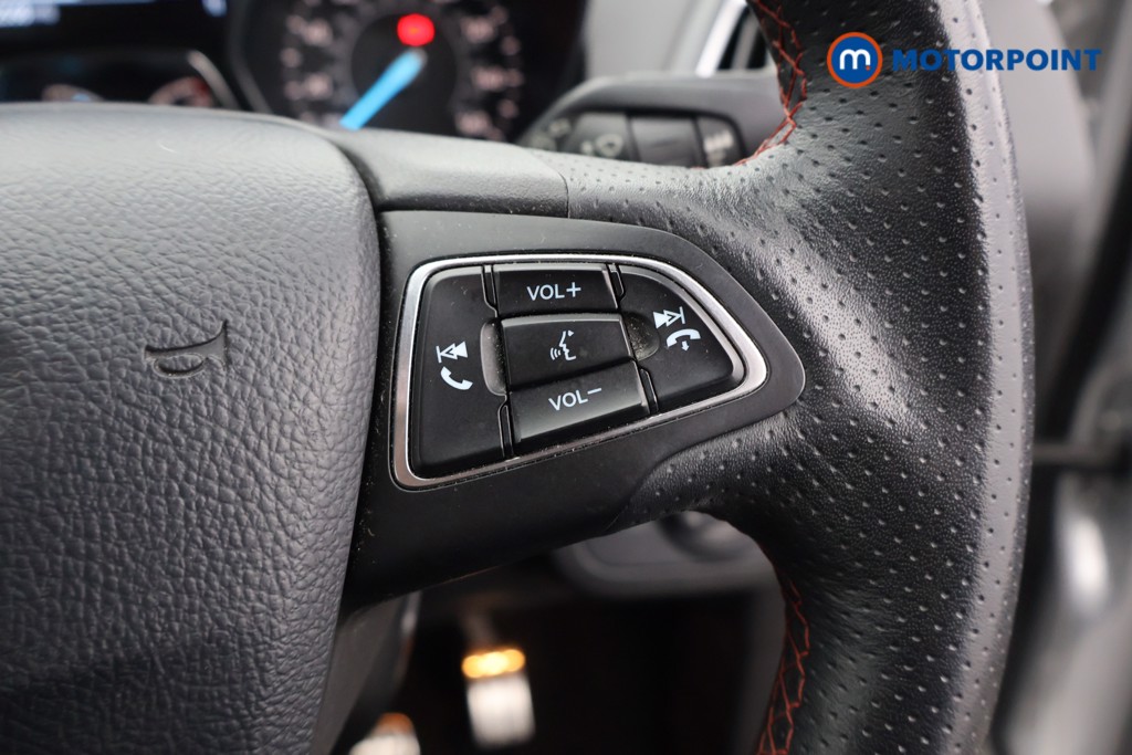 Ford Kuga St-Line Manual Petrol SUV - Stock Number (1599934) - 3rd supplementary image