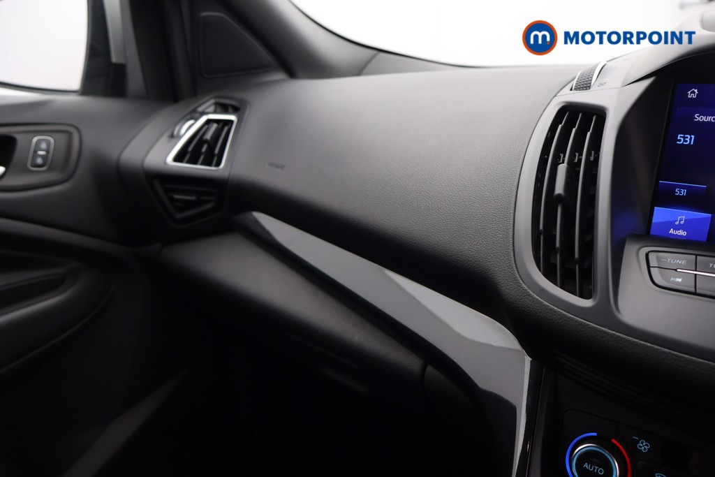 Ford Kuga St-Line Manual Petrol SUV - Stock Number (1599934) - 11th supplementary image