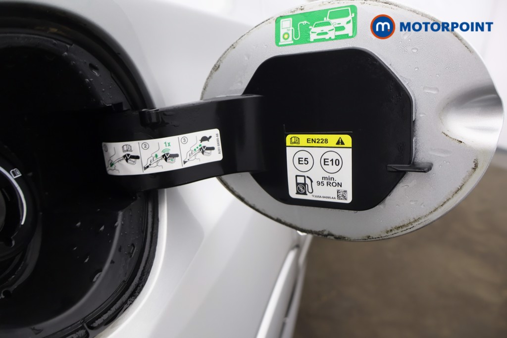 Ford Kuga St-Line Manual Petrol SUV - Stock Number (1599934) - 24th supplementary image