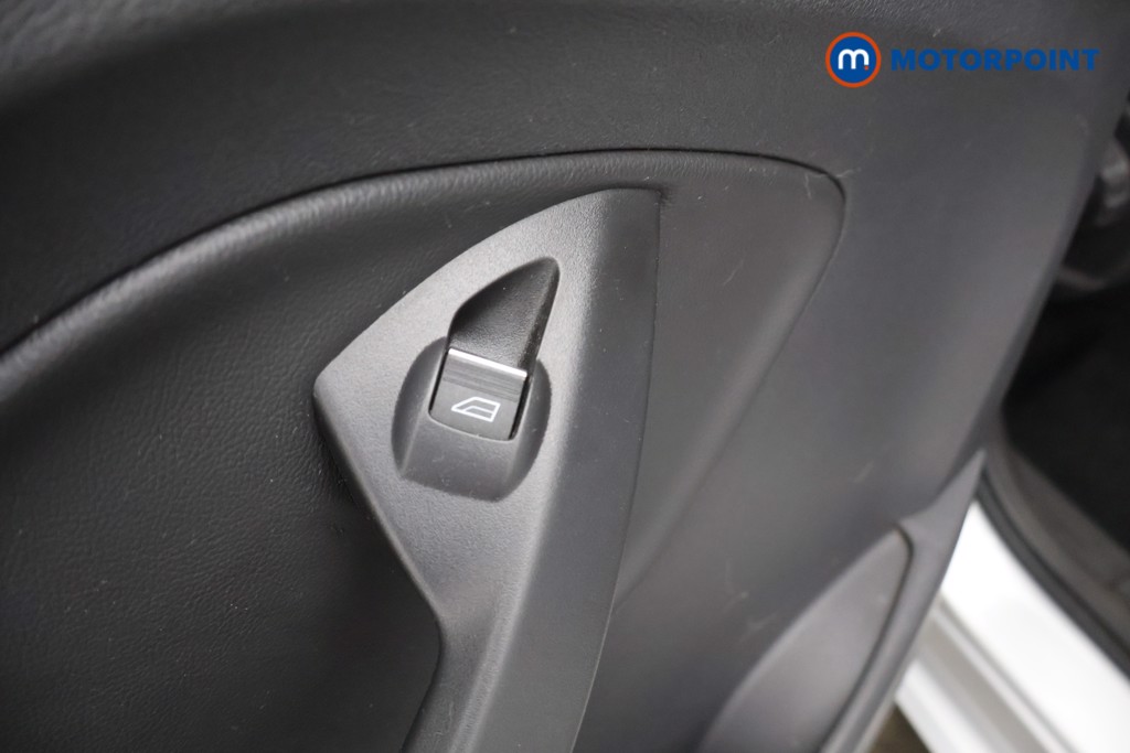 Ford Kuga St-Line Manual Petrol SUV - Stock Number (1599934) - 28th supplementary image