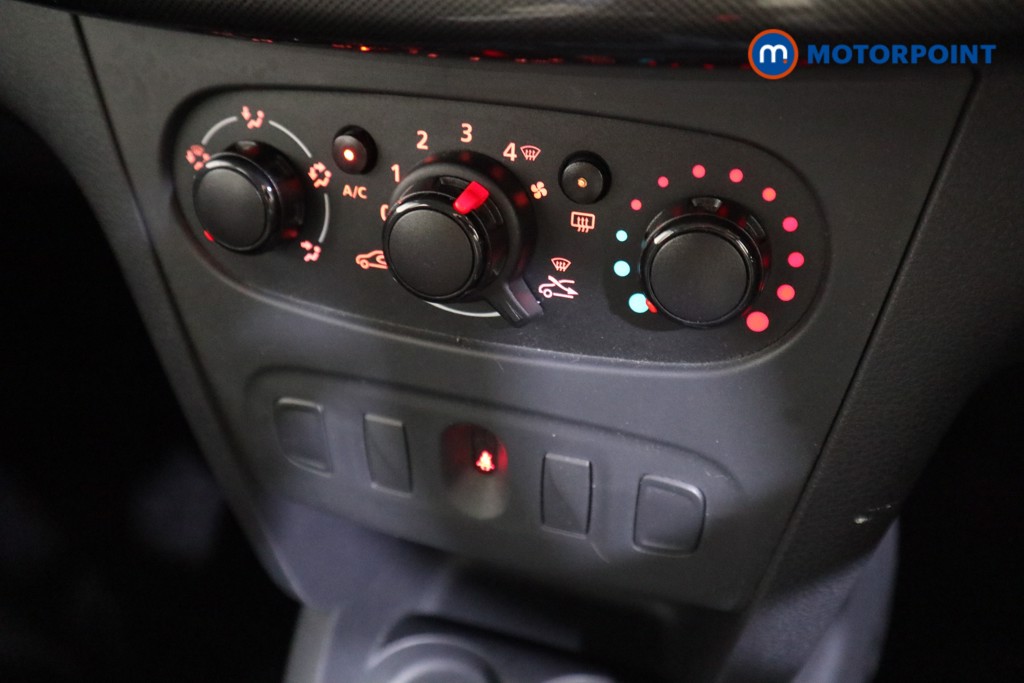 Dacia Sandero Stepway Ambiance Manual Petrol Hatchback - Stock Number (1600052) - 5th supplementary image