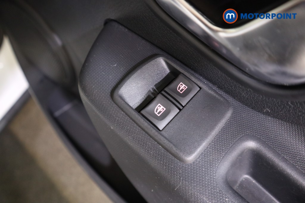 Dacia Sandero Stepway Ambiance Manual Petrol Hatchback - Stock Number (1600052) - 8th supplementary image