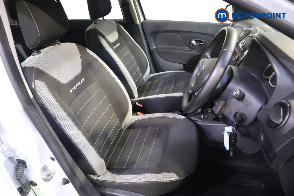 Dacia Sandero Stepway Ambiance Manual Petrol Hatchback - Stock Number (1600052) - 9th supplementary image