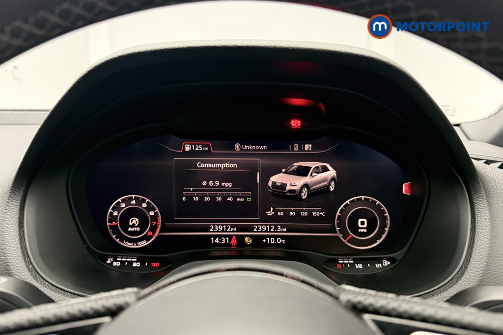 Audi Q2 Black Edition Manual Petrol SUV - Stock Number (1600246) - 9th supplementary image