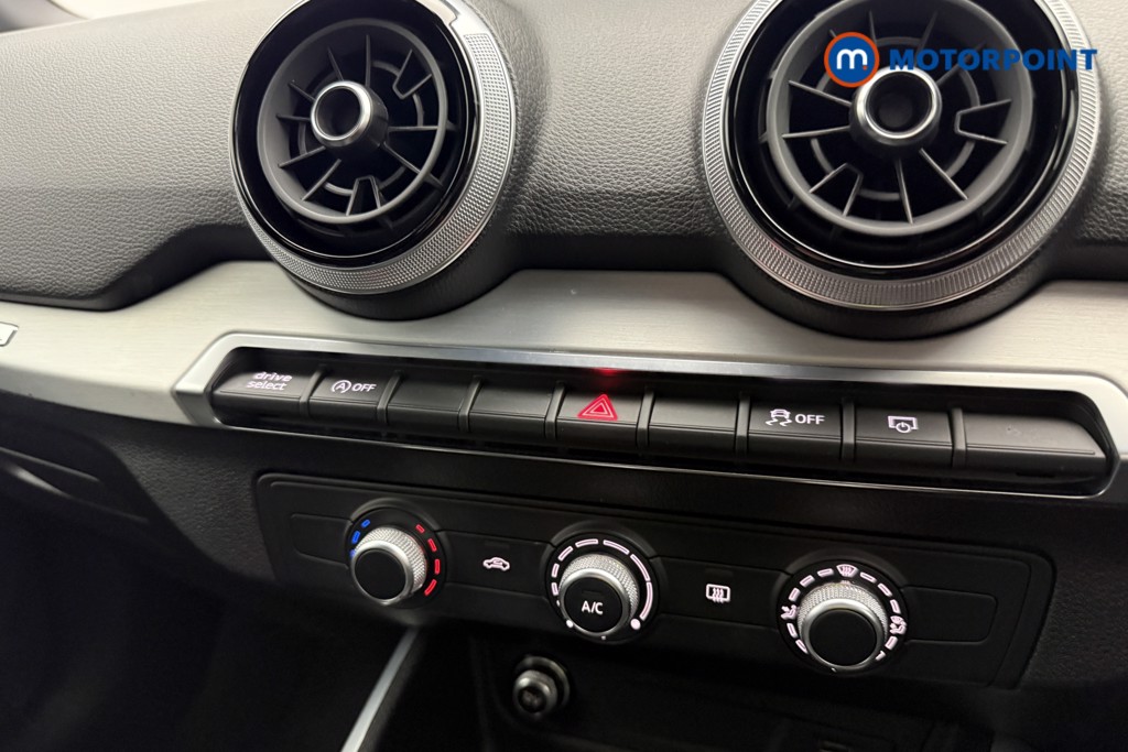 Audi Q2 Black Edition Manual Petrol SUV - Stock Number (1600246) - 12th supplementary image