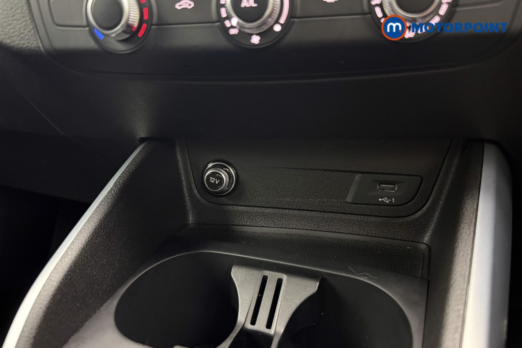 Audi Q2 Black Edition Manual Petrol SUV - Stock Number (1600246) - 14th supplementary image