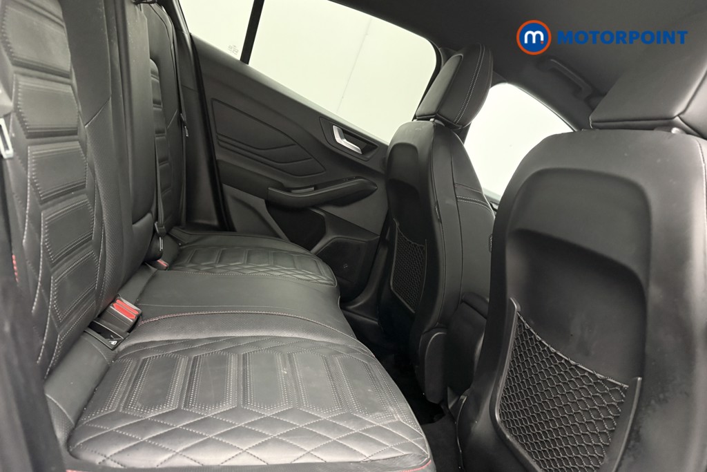 Ford Focus St-Line X Manual Petrol Hatchback - Stock Number (1600460) - 9th supplementary image
