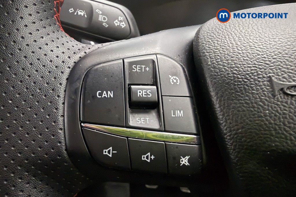 Ford Focus St-Line X Manual Petrol Hatchback - Stock Number (1600460) - 14th supplementary image