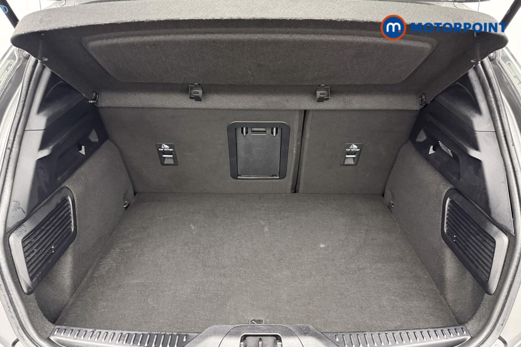 Ford Focus St-Line X Manual Petrol Hatchback - Stock Number (1600460) - 24th supplementary image