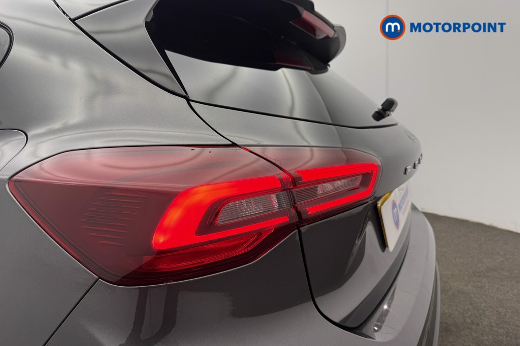 Ford Focus St-Line X Manual Petrol Hatchback - Stock Number (1600460) - 29th supplementary image