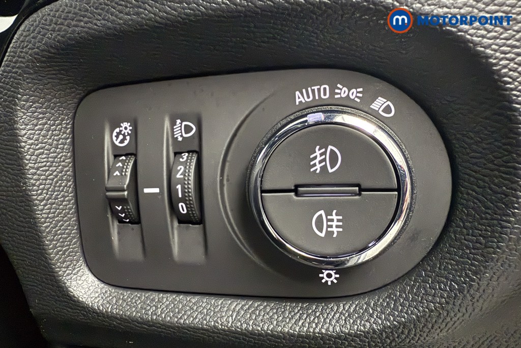 Vauxhall Corsa GS Manual Petrol Hatchback - Stock Number (1600850) - 16th supplementary image