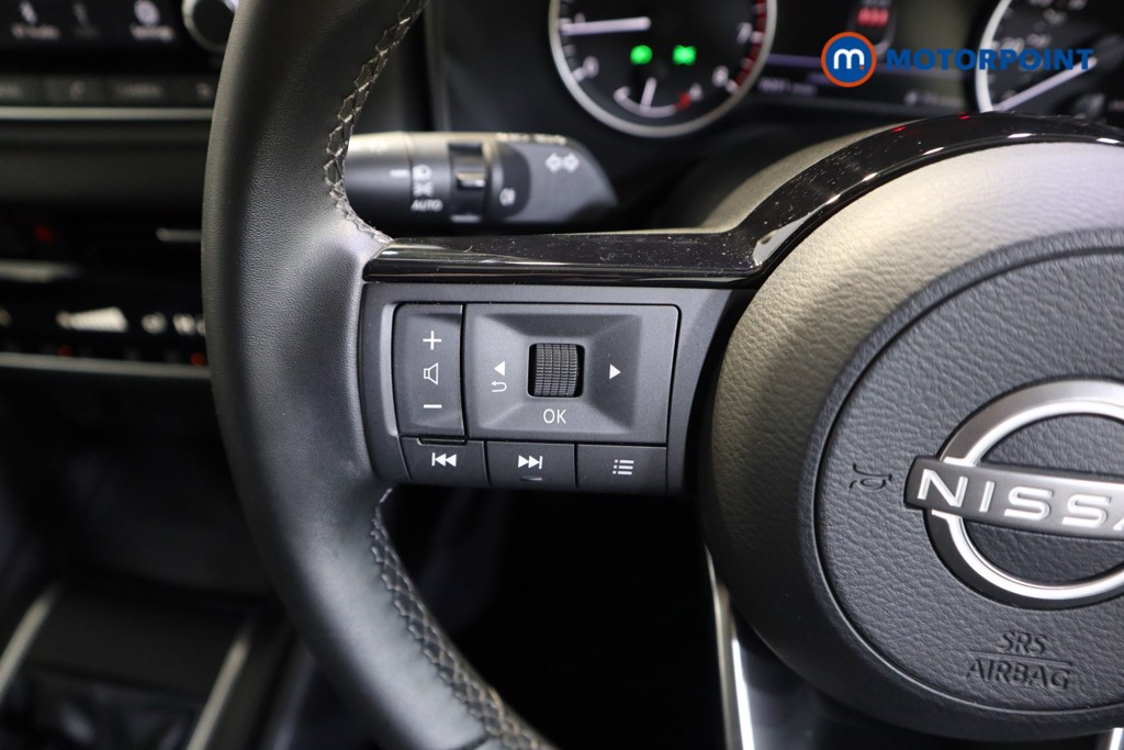 Nissan Qashqai Acenta Premium Manual Petrol SUV - Stock Number (1600892) - 3rd supplementary image
