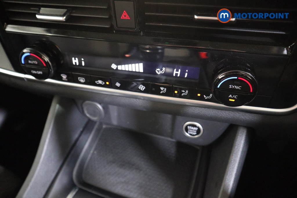 Nissan Qashqai Acenta Premium Manual Petrol SUV - Stock Number (1600892) - 7th supplementary image