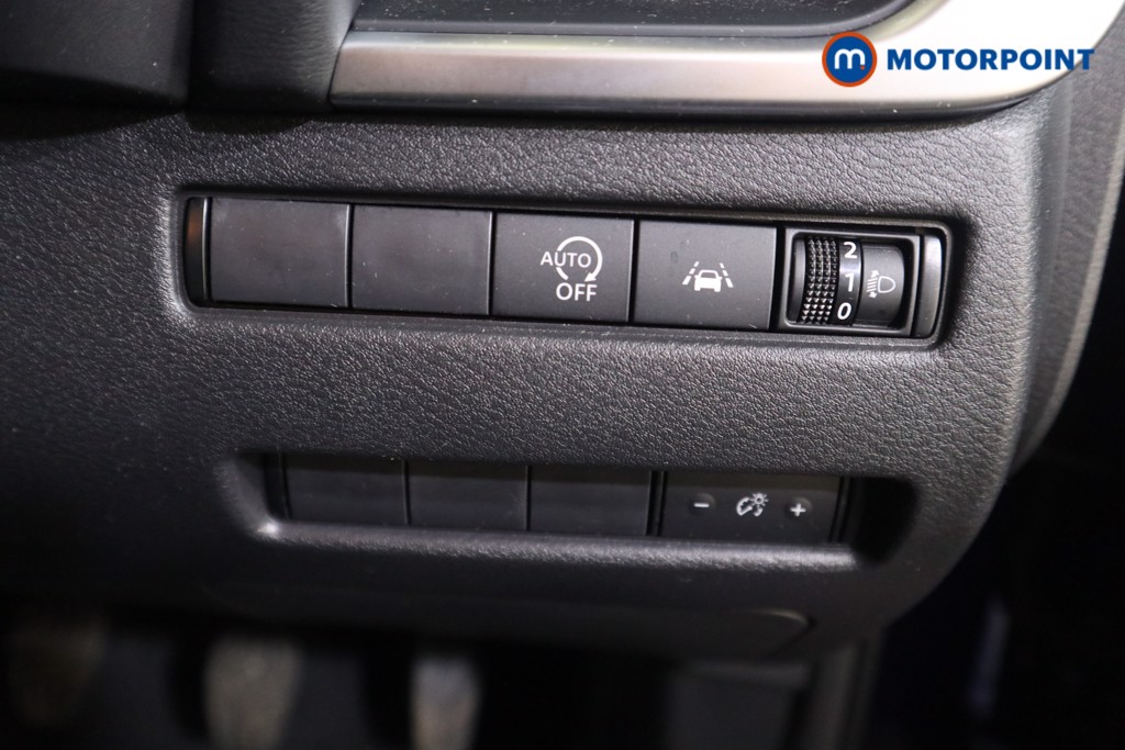 Nissan Qashqai Acenta Premium Manual Petrol SUV - Stock Number (1600892) - 11th supplementary image