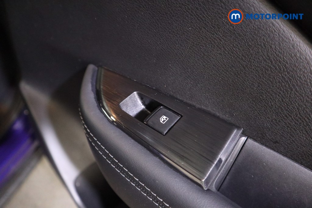 Nissan Qashqai Acenta Premium Manual Petrol SUV - Stock Number (1600892) - 16th supplementary image