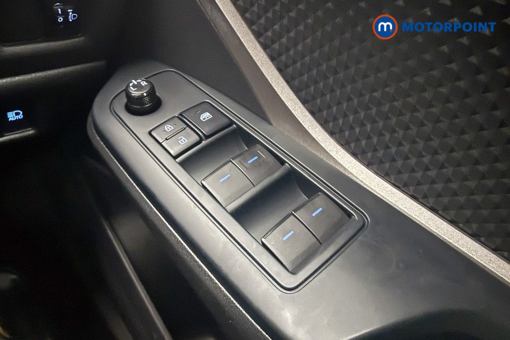 Toyota C-Hr Icon Automatic Petrol-Electric Hybrid SUV - Stock Number (1601143) - 16th supplementary image