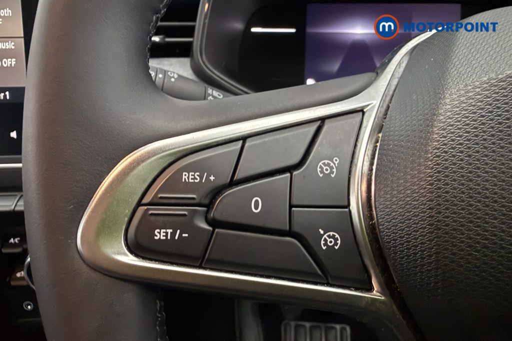 Renault Clio Evolution Manual Petrol Hatchback - Stock Number (1601230) - 14th supplementary image