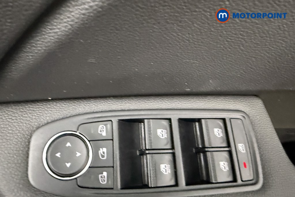 Renault Clio Evolution Manual Petrol Hatchback - Stock Number (1601230) - 18th supplementary image