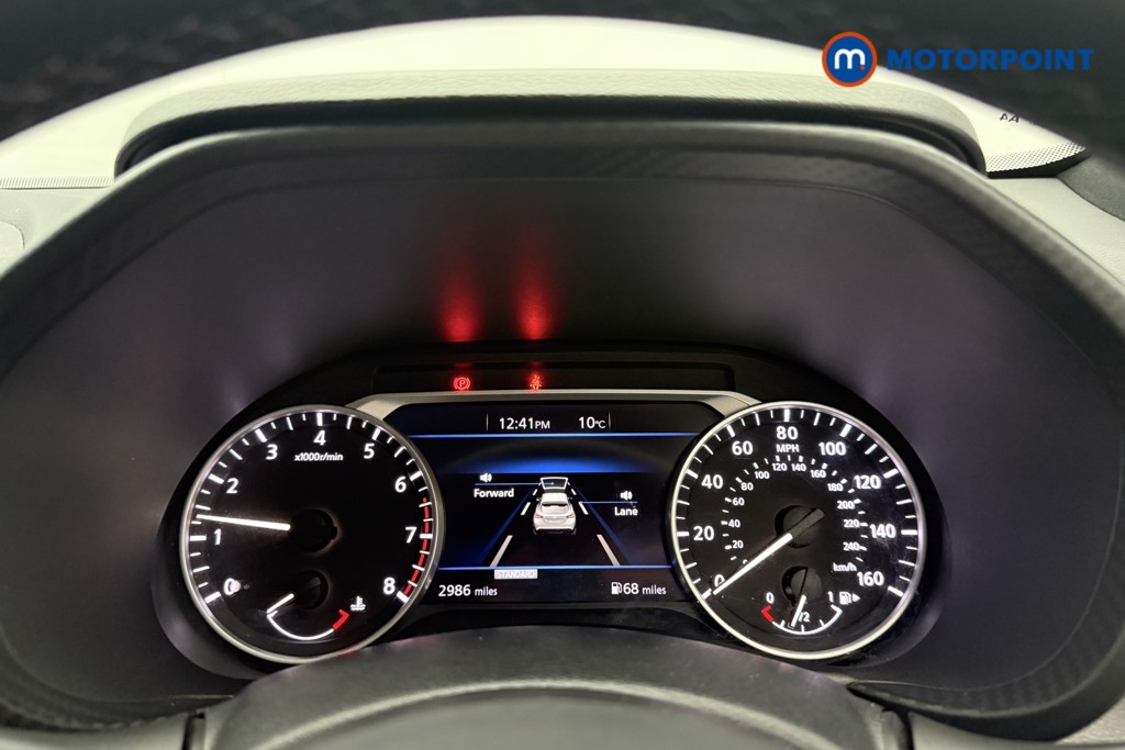 Nissan Juke N-Connecta Manual Petrol SUV - Stock Number (1601592) - 9th supplementary image