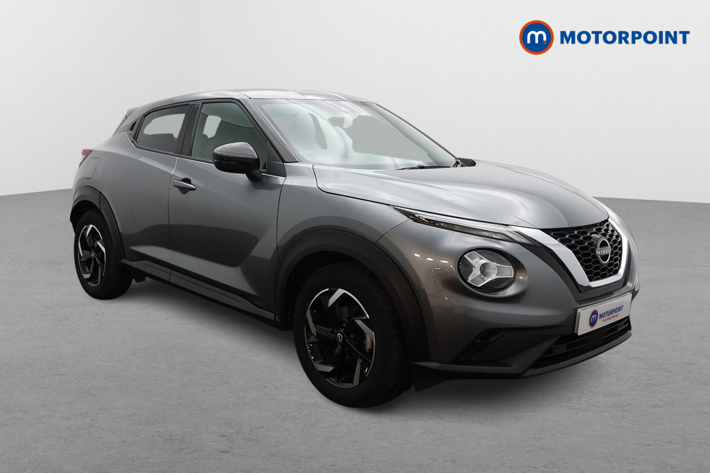 Nissan Juke N-Connecta Manual Petrol SUV - Stock Number (1601592) - Drivers side front corner