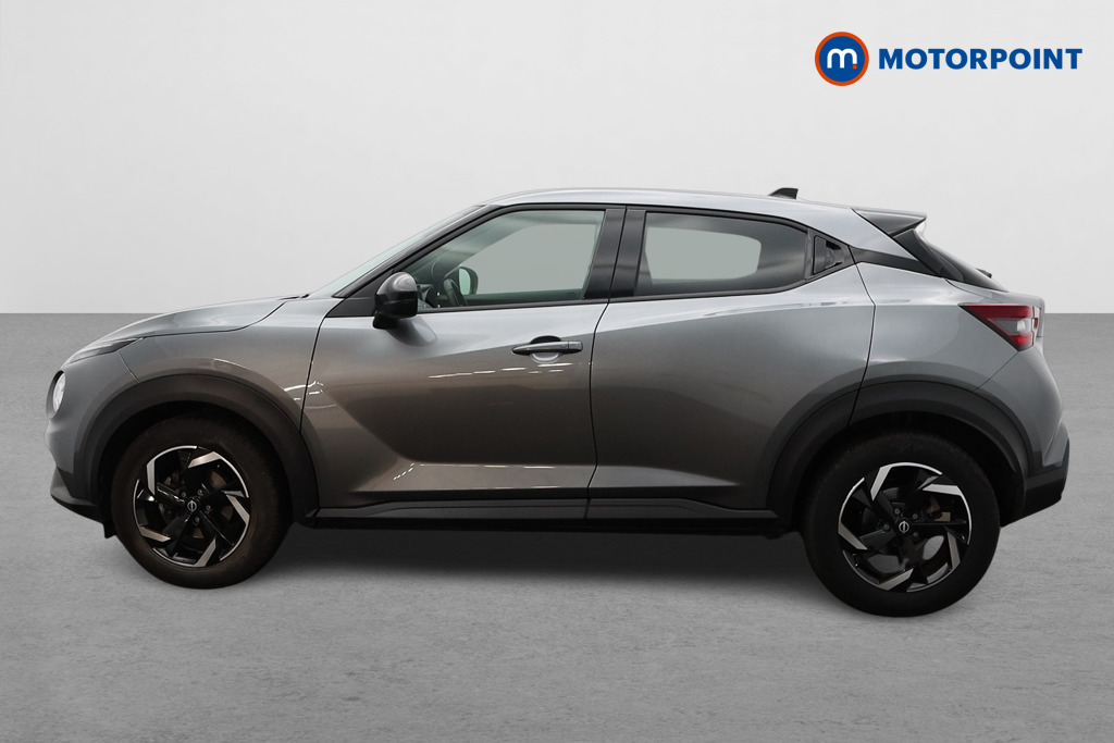 Nissan Juke N-Connecta Manual Petrol SUV - Stock Number (1601592) - Passenger side