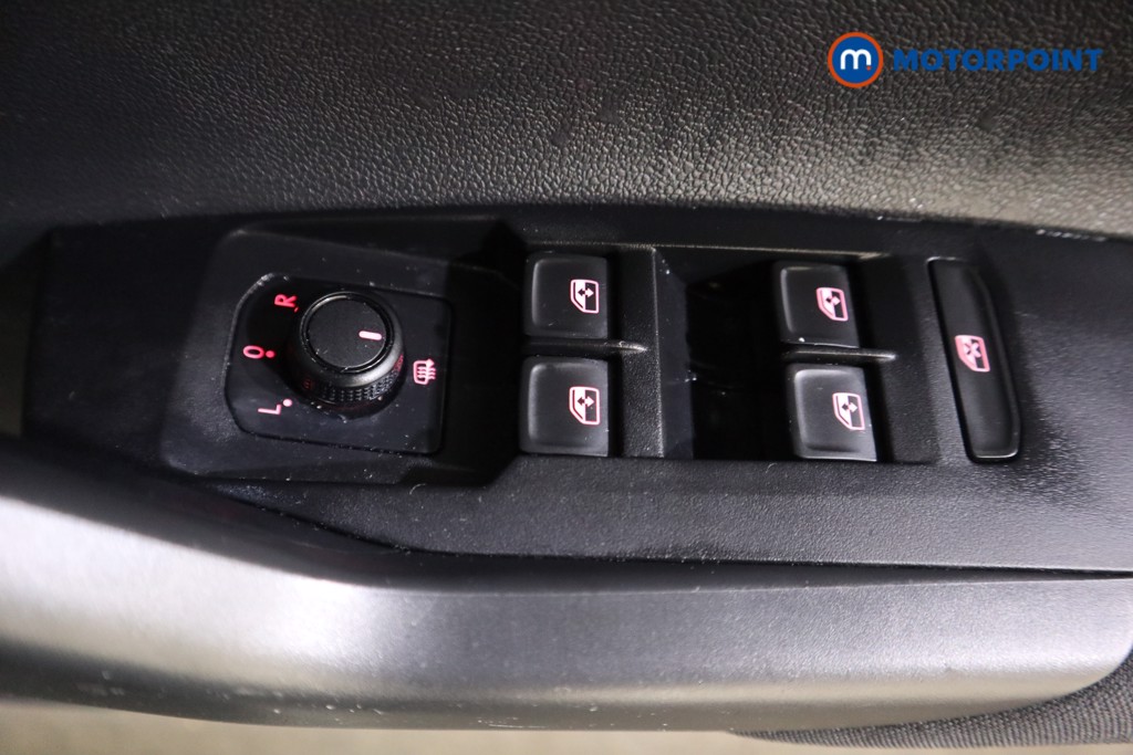 Volkswagen Polo Match Manual Petrol Hatchback - Stock Number (1601763) - 8th supplementary image